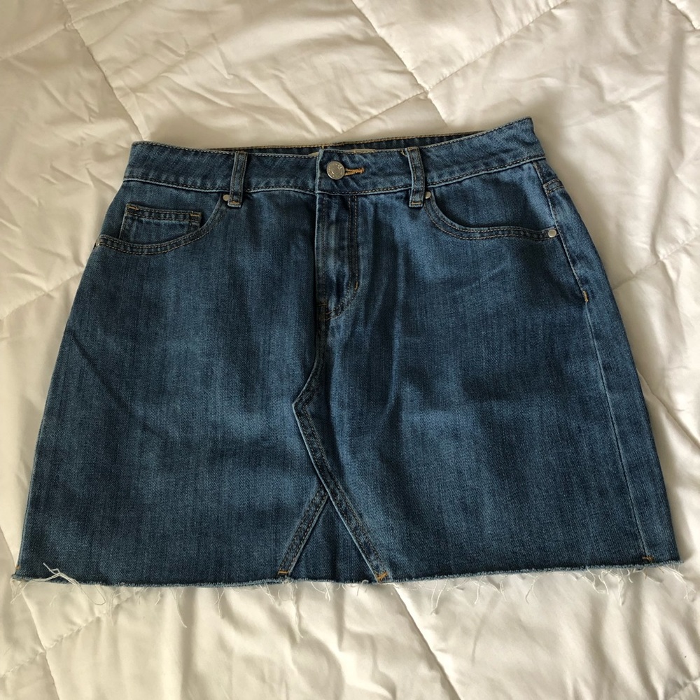 🌷3/$20 PacSun jeans skirt medium wash